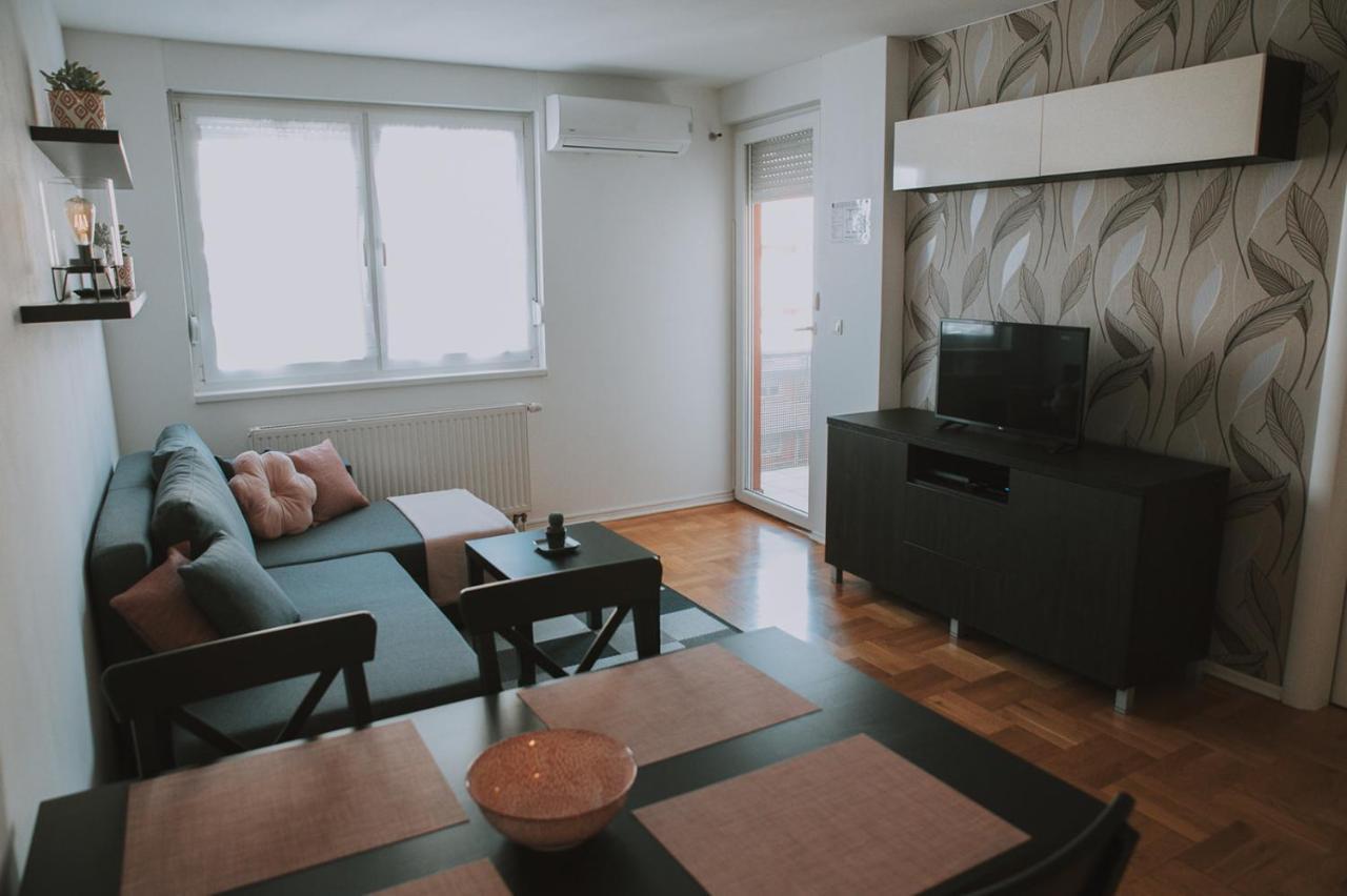 Apartment Nika, Arena Zagreb Exterior photo