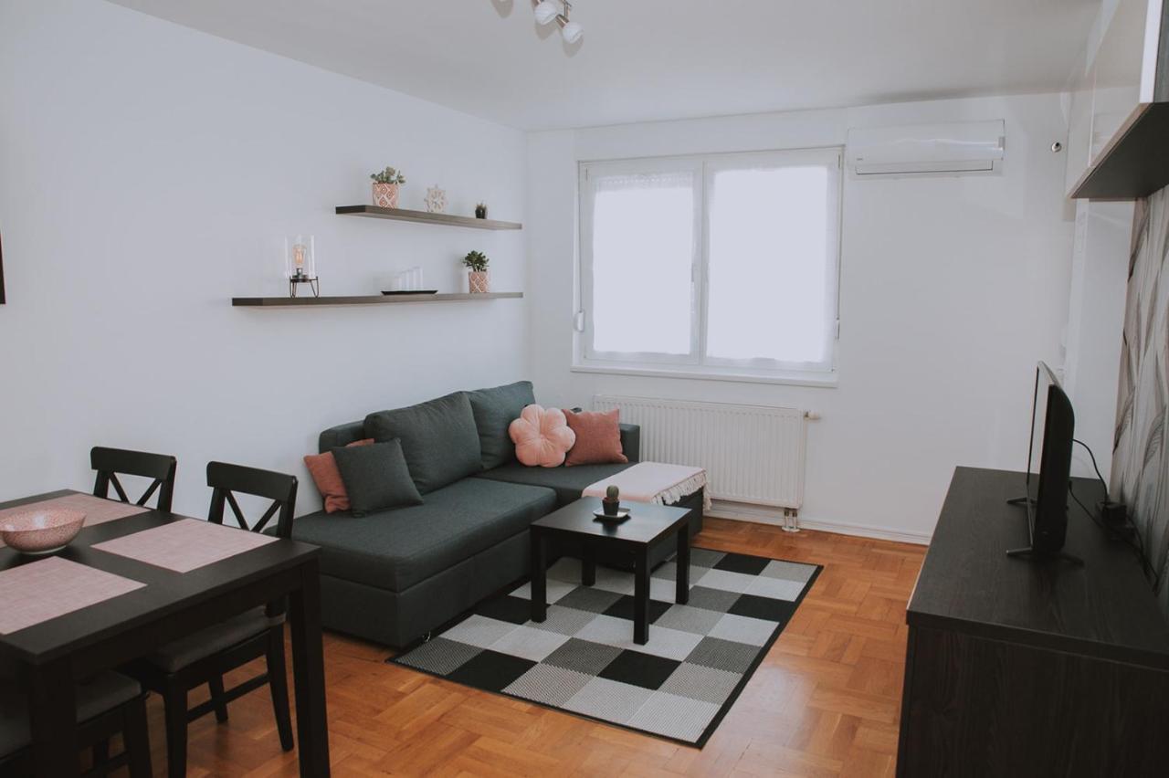Apartment Nika, Arena Zagreb Exterior photo