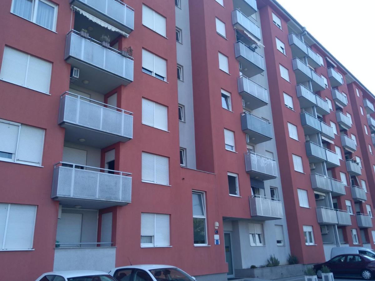 Apartment Nika, Arena Zagreb Exterior photo